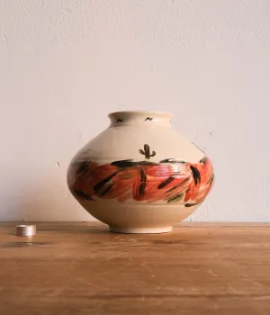 DANNY D'S MUD SHOP "Windy Vase"